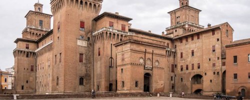 Ferrara Üniversitesi- Università degli Studi di Ferrara