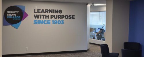 Sprott Shaw Vancouver Kanada Dil Okulu