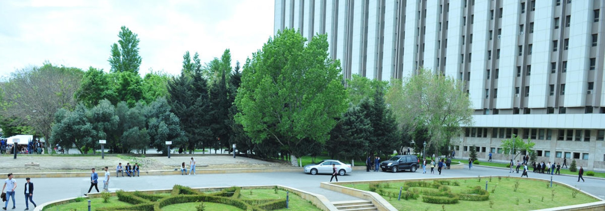 Azerbaycan Mimarlık ve İnşaat Üniversitesi - AzMİU